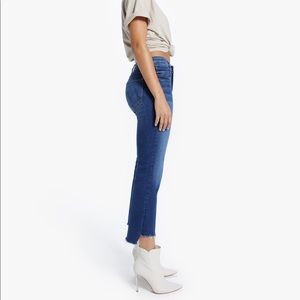 Mother The Insider Crop Step Fray Jeans